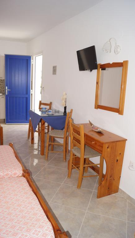 Studios Vagos 1 Agios Prokopios  Exteriér fotografie